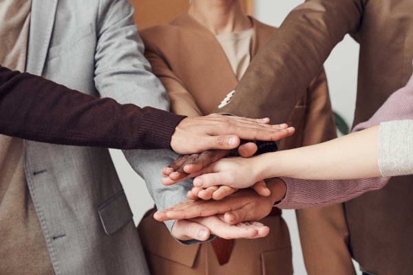 Kits e Soluções para Contenção e Resposta a Derrames (16)